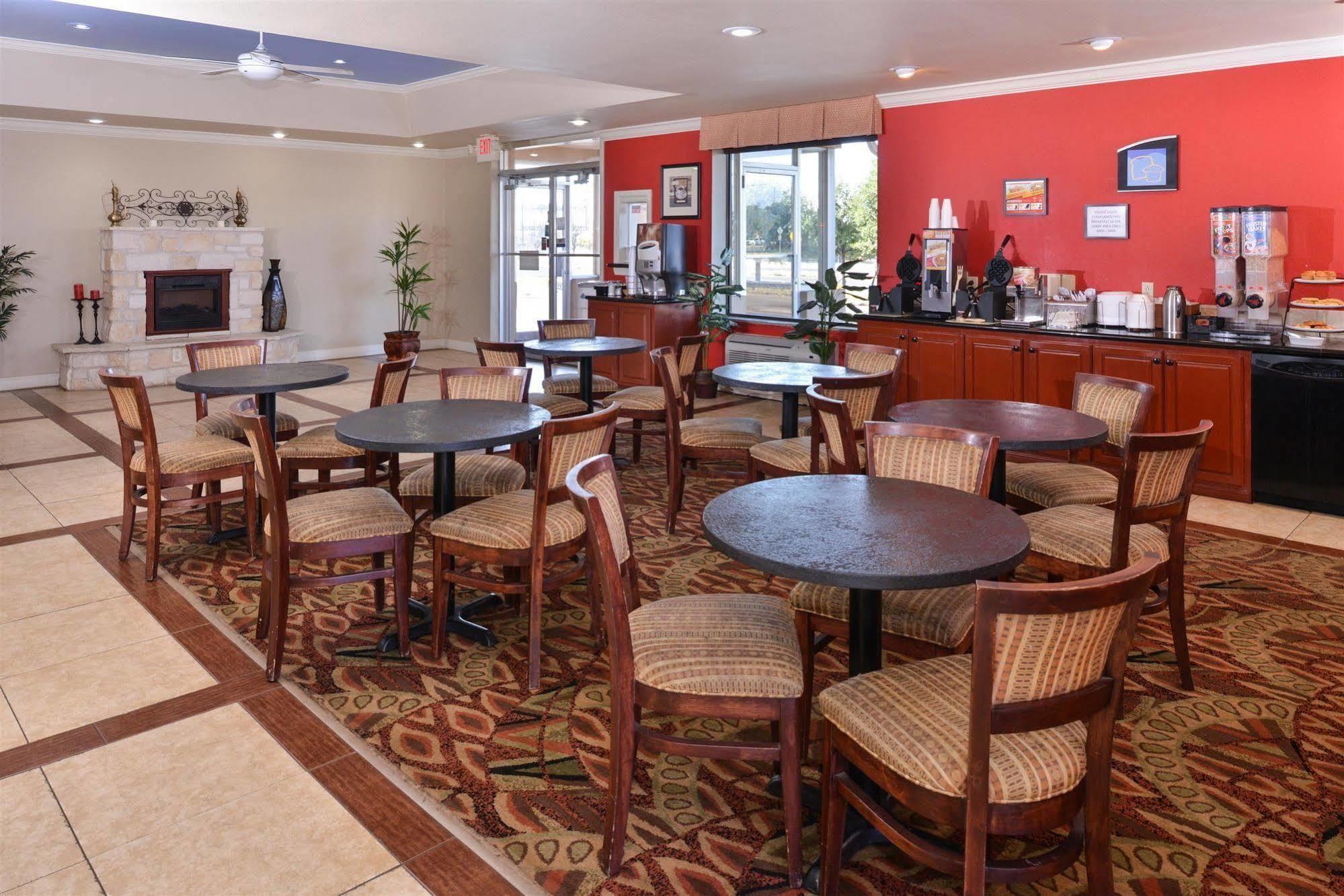 Americas Best Value Inn Lubbock East Luaran gambar